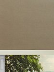 Simply Verdunkelungsrollo Brown 24.12d Fensteransicht