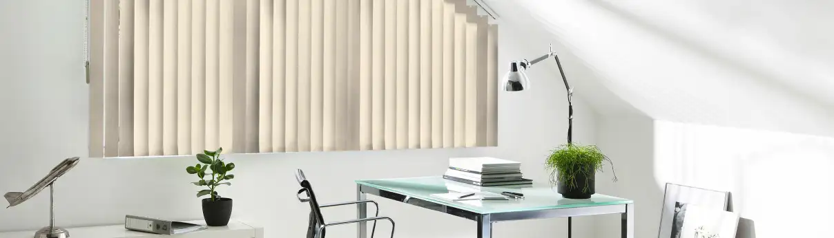 Insektenschutz Montage durch Schrauben