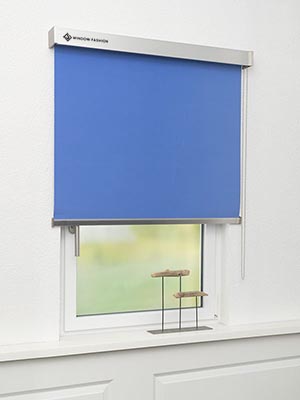 Verdunkelungsrollo Scerzo Dark 27.17 Fensteransicht