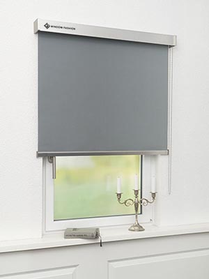 Verdunkelungsrollo Scerzo Dark 27.21 Fensteransicht