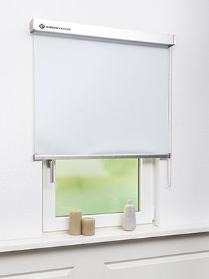 Verdunkelungsrollo Murica Dark 85.01 Fensteransicht