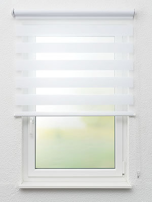 Doppelrollo Colorful light streak 12.100 Fensteransicht