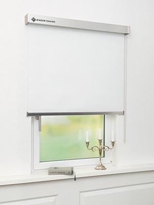 Verdunkelungsrollo Scerzo Dark 27.27 Fensteransicht