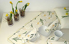 bestickte Tischdecken im Onlineshop bestellen